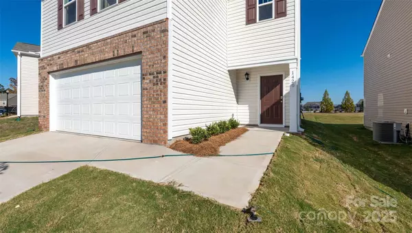 Hendersonville, NC 28792,64 Providence Walk DR
