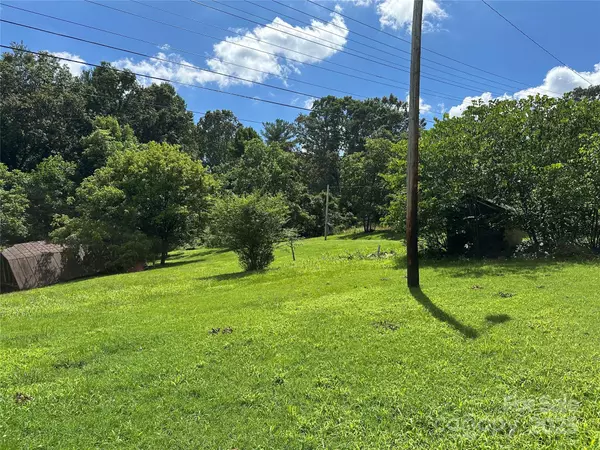 Weaverville, NC 28787,9999 Clarks Chapel RD N