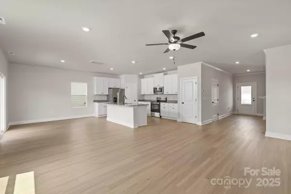 Charlotte, NC 28215,7007 Jerimoth DR