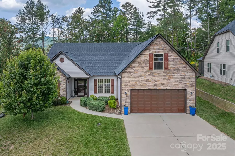 309 Wild Ginger CT, Weaverville, NC 28787