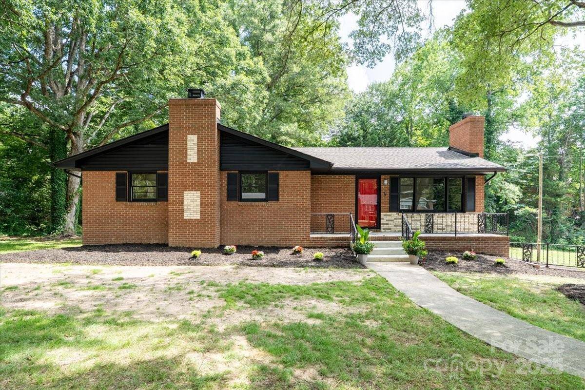 1001 Hoke ST, Kannapolis, NC 28081
