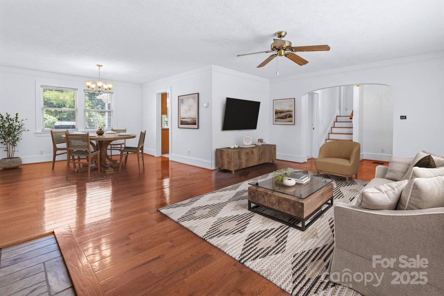 Asheville, NC 28803,92 Winston AVE