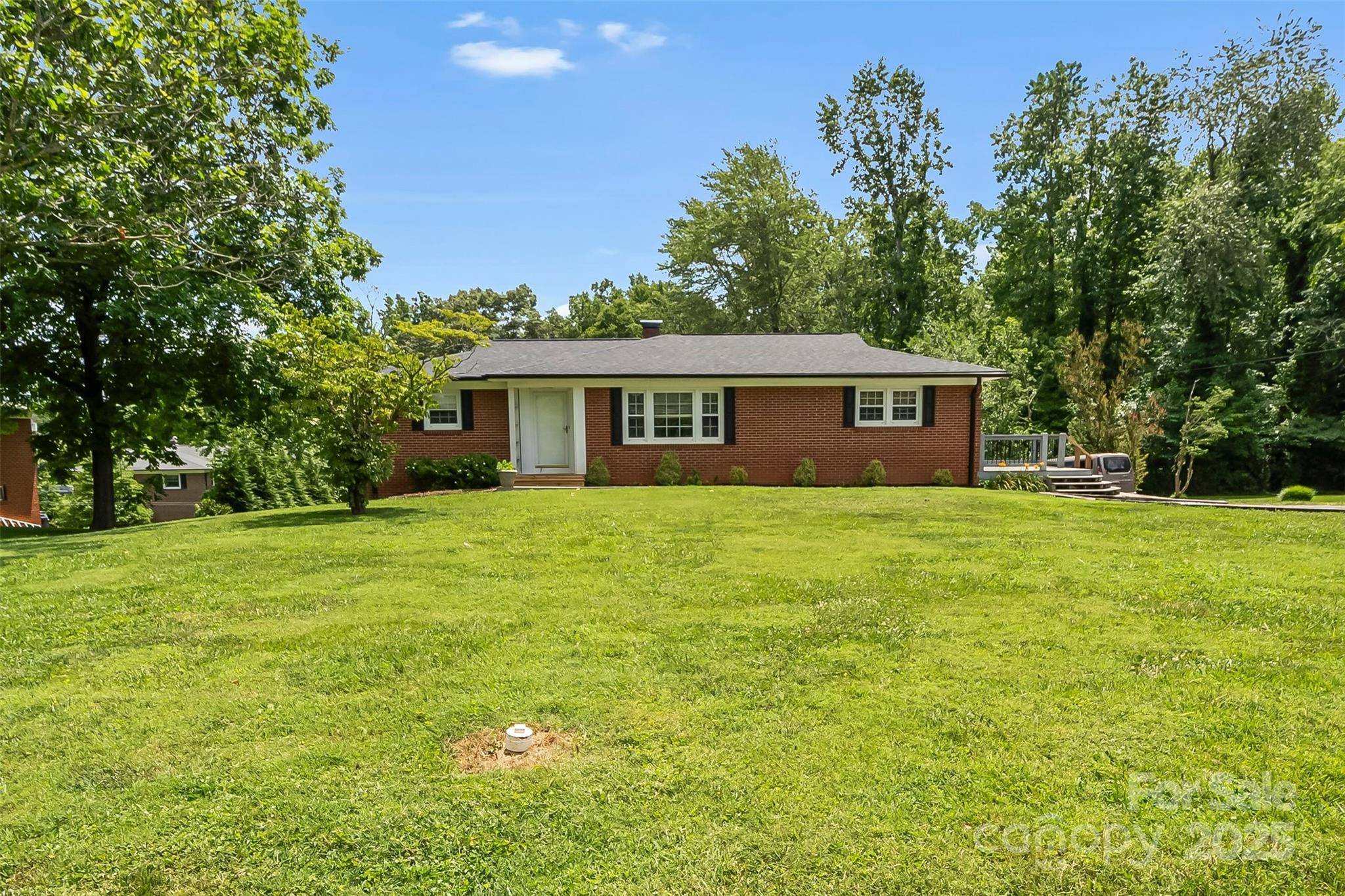 Valdese, NC 28690,713 Bounous ST NW