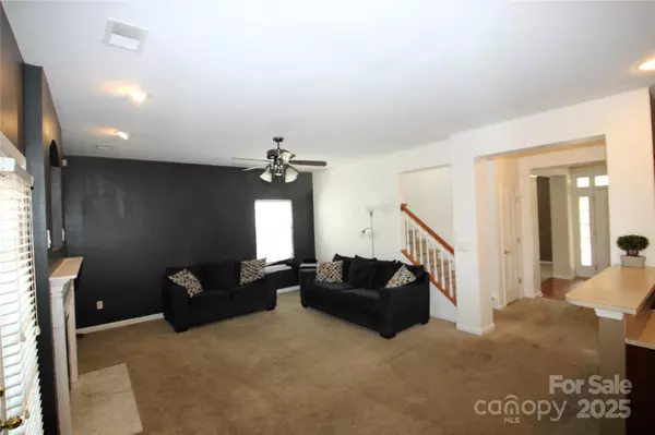 Matthews, NC 28105,2418 Alaqua CT