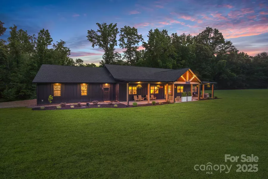 13546 W Highway 55 HWY W, York, SC 29745