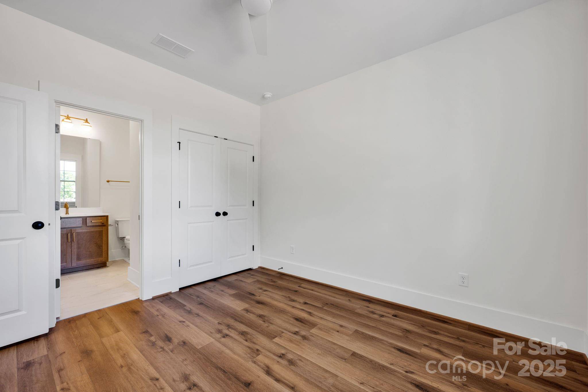 Davidson, NC 28036,425 Delburg Mill ALY