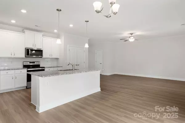 Troutman, NC 28166,109 Rills Crossing WAY