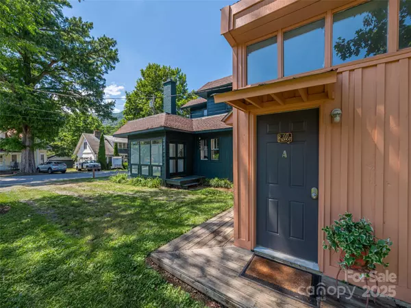 275 Richland ST, Waynesville, NC 28786