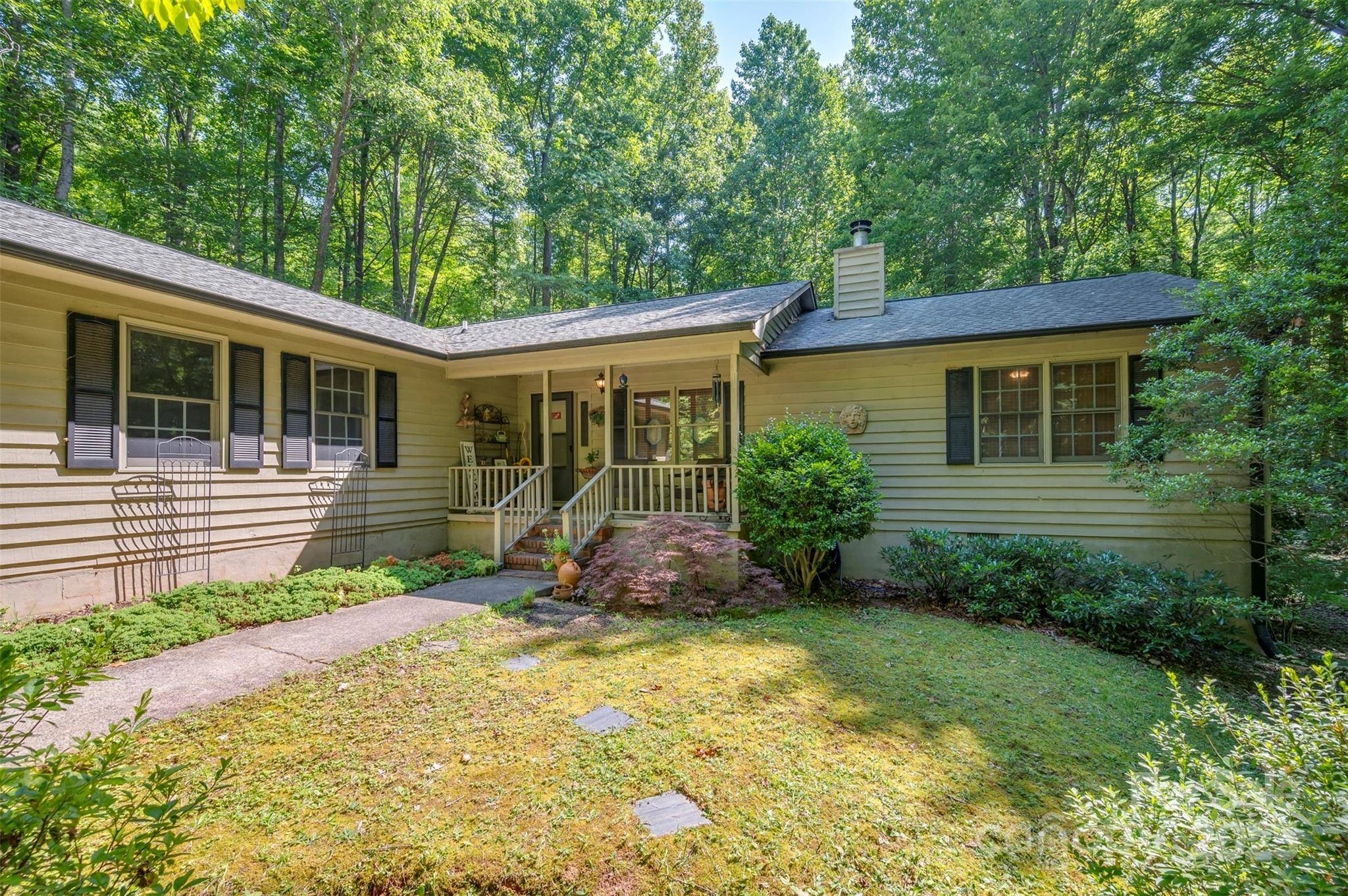 Columbus, NC 28722,144 Beechwood DR