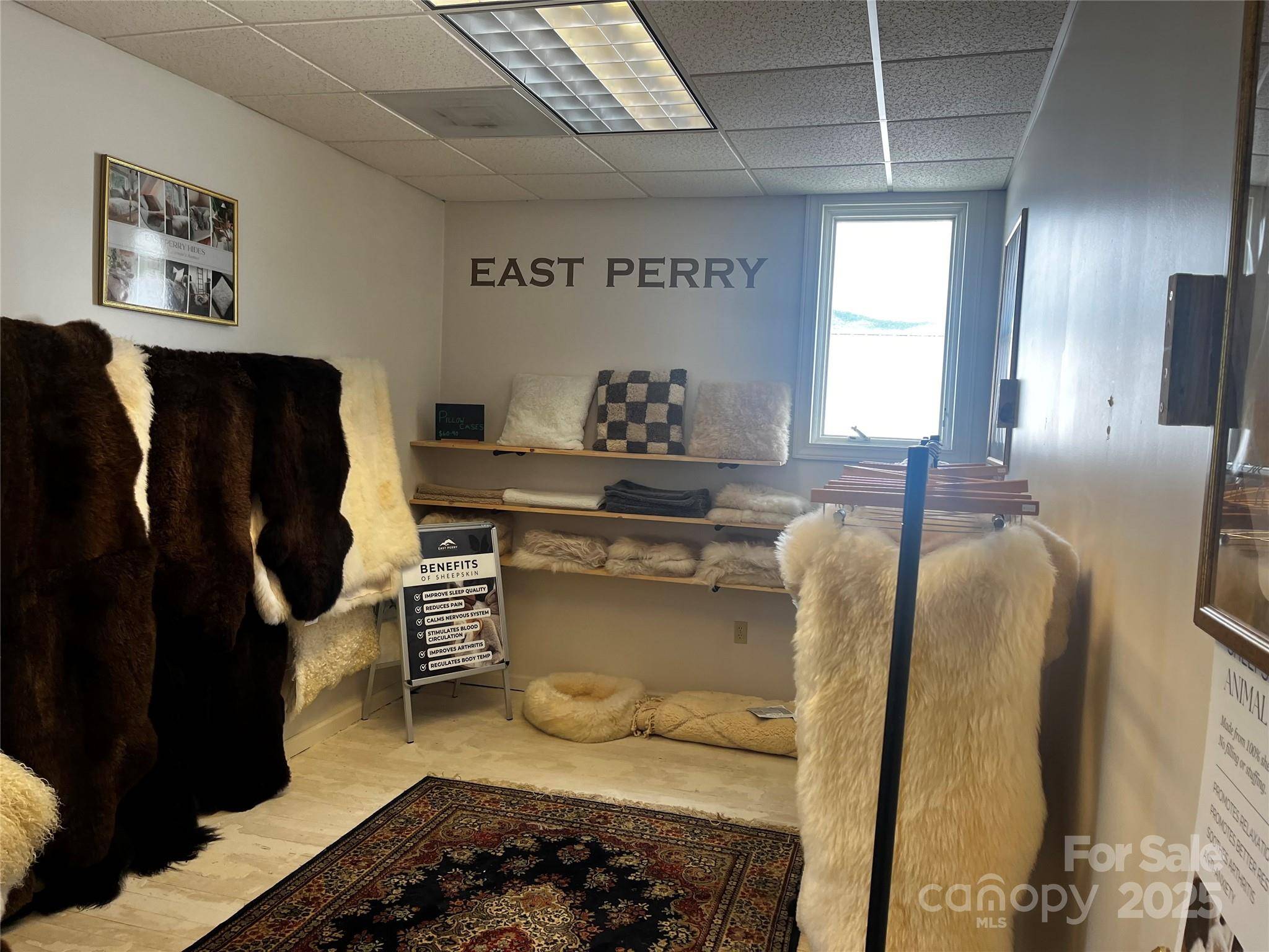 Black Mountain, NC 28711,104 Church ST