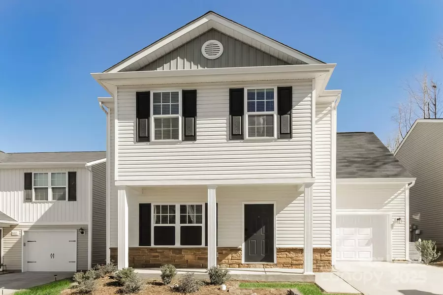4009 Tulocay LN, Charlotte, NC 28215