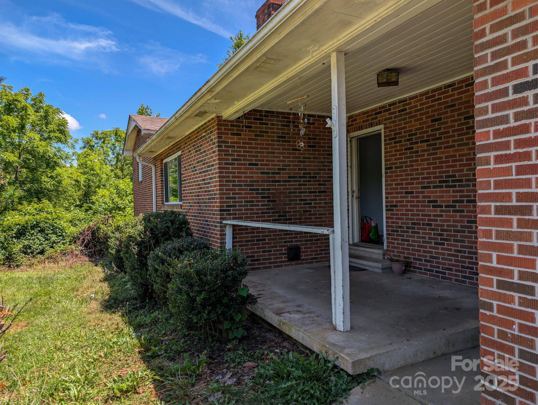 Fletcher, NC 28732,59 Poteat ST