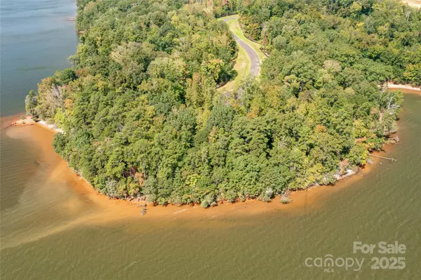 Clover, SC 29710,1220 Great Egret DR #26