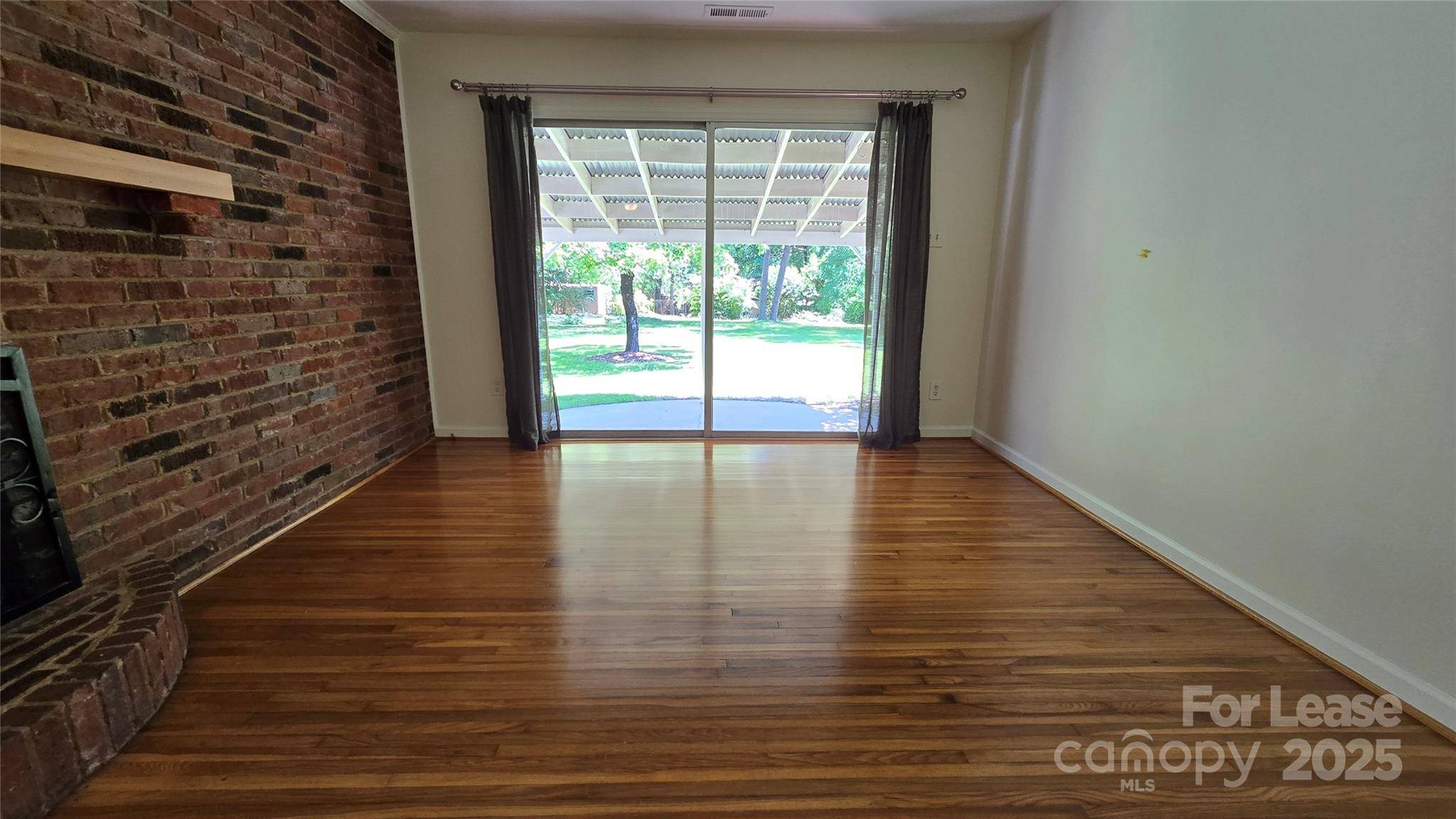 Charlotte, NC 28213,9124 Sandburg AVE