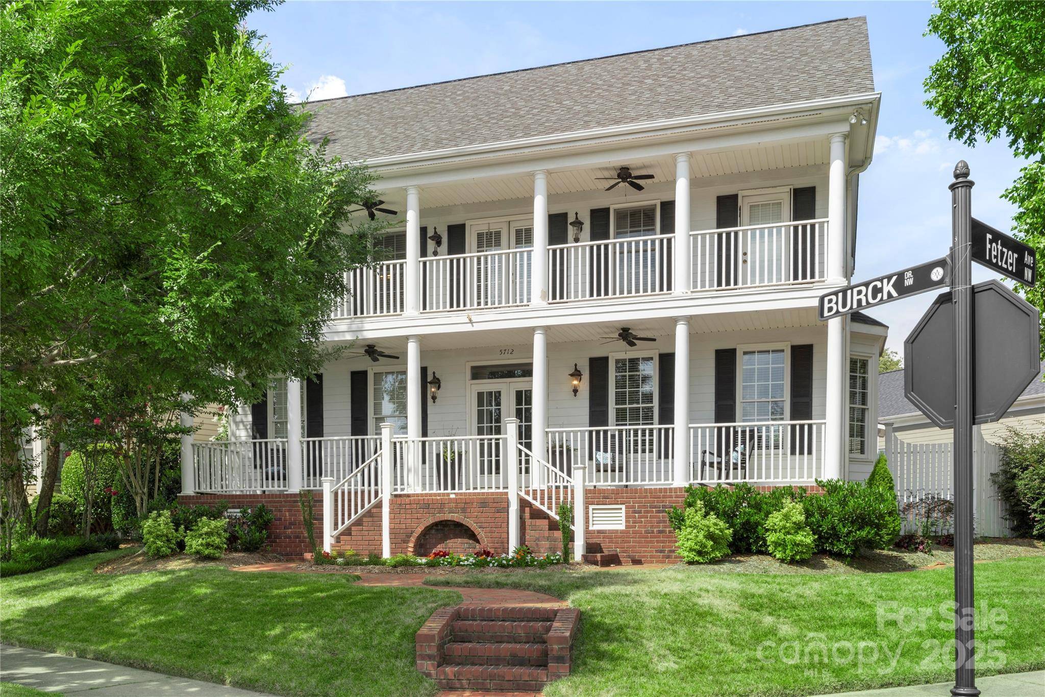 5712 Burck DR NW, Concord, NC 28027