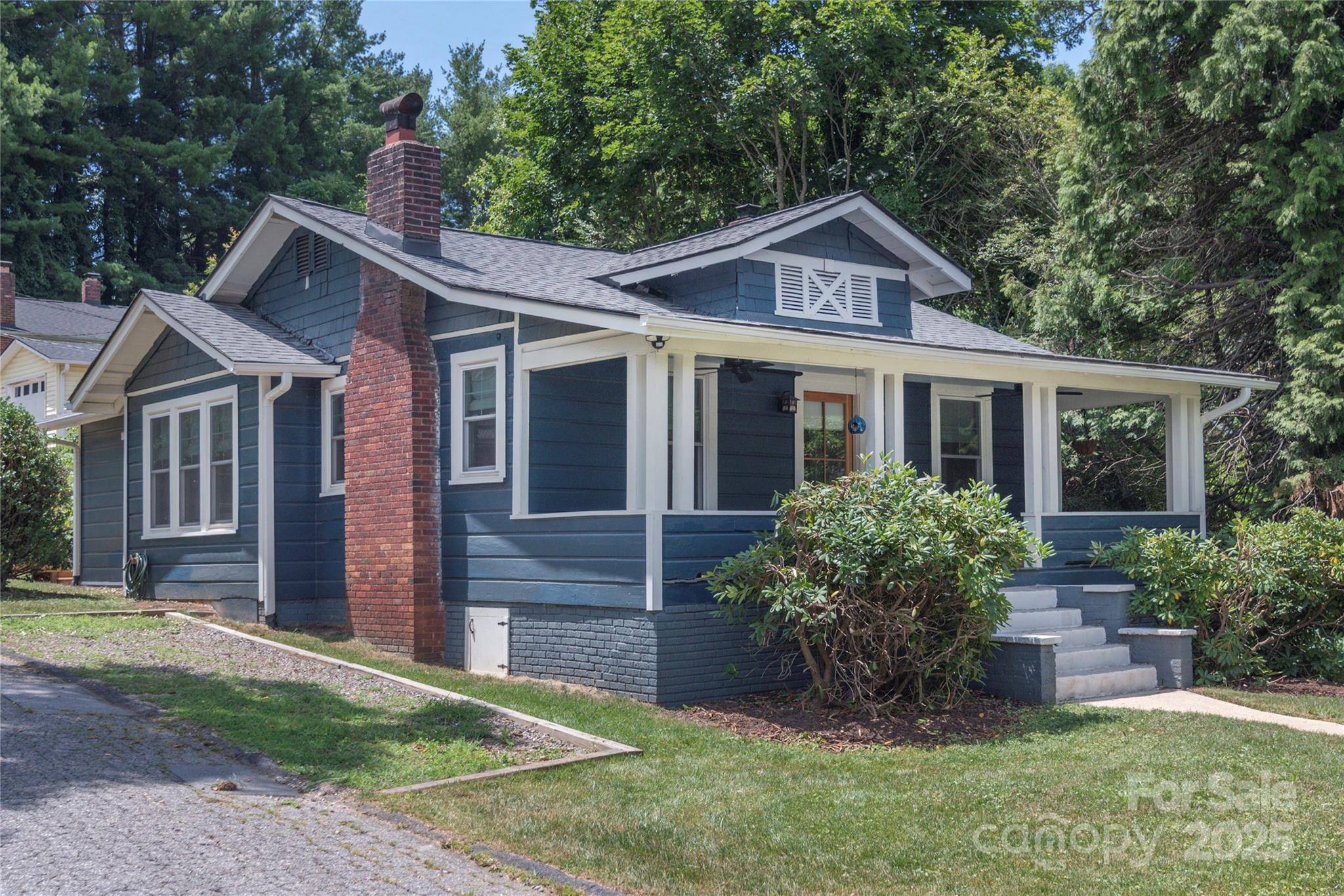 Asheville, NC 28806,148 Mimosa DR