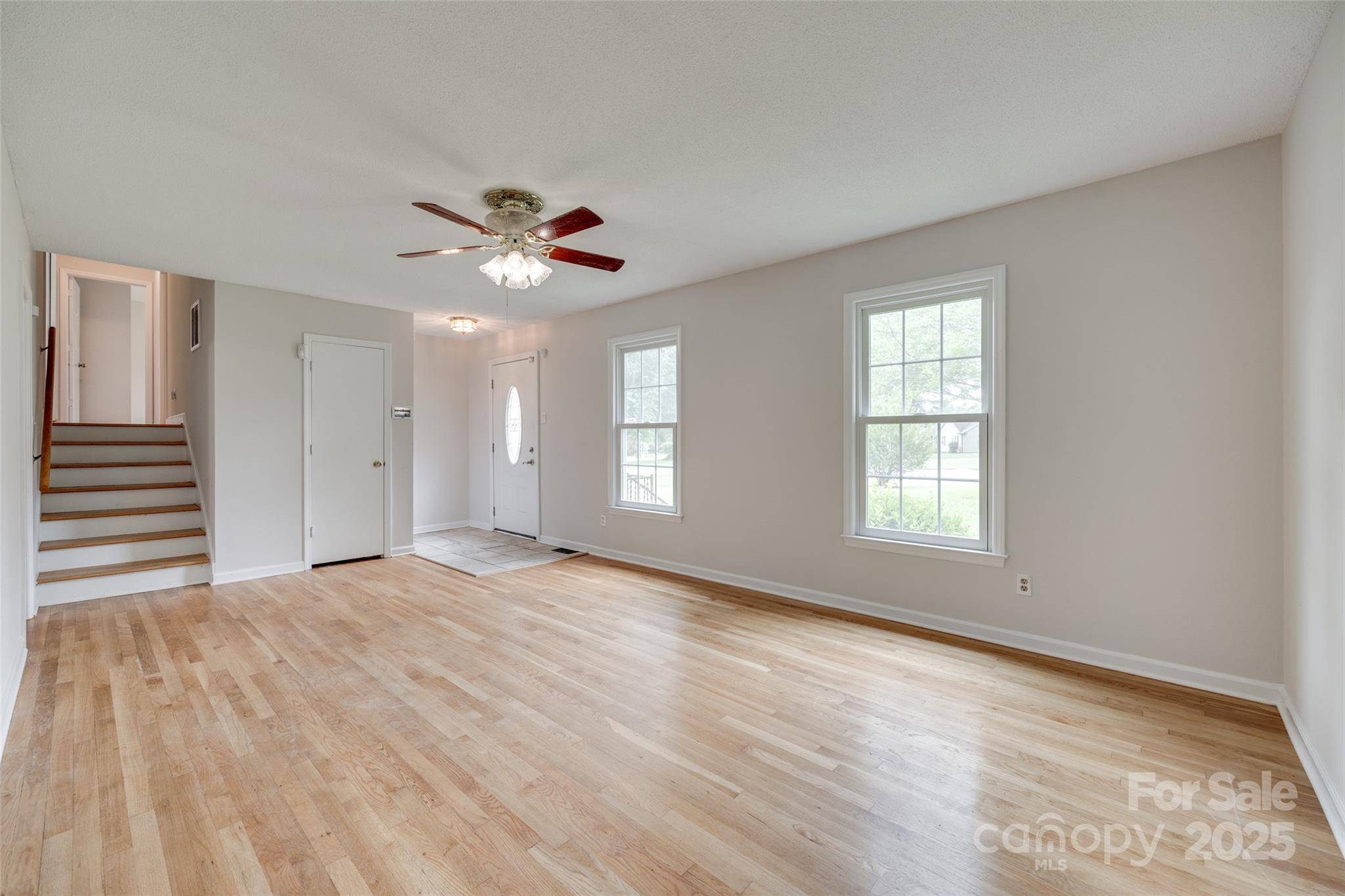 Gastonia, NC 28054,810 Applegate CT