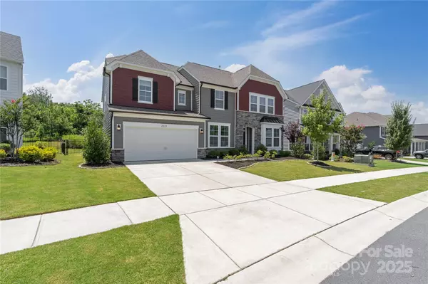 2225 Masons Bend DR, Fort Mill, SC 29708