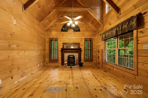 Whittier, NC 28789,41 Waya WAY