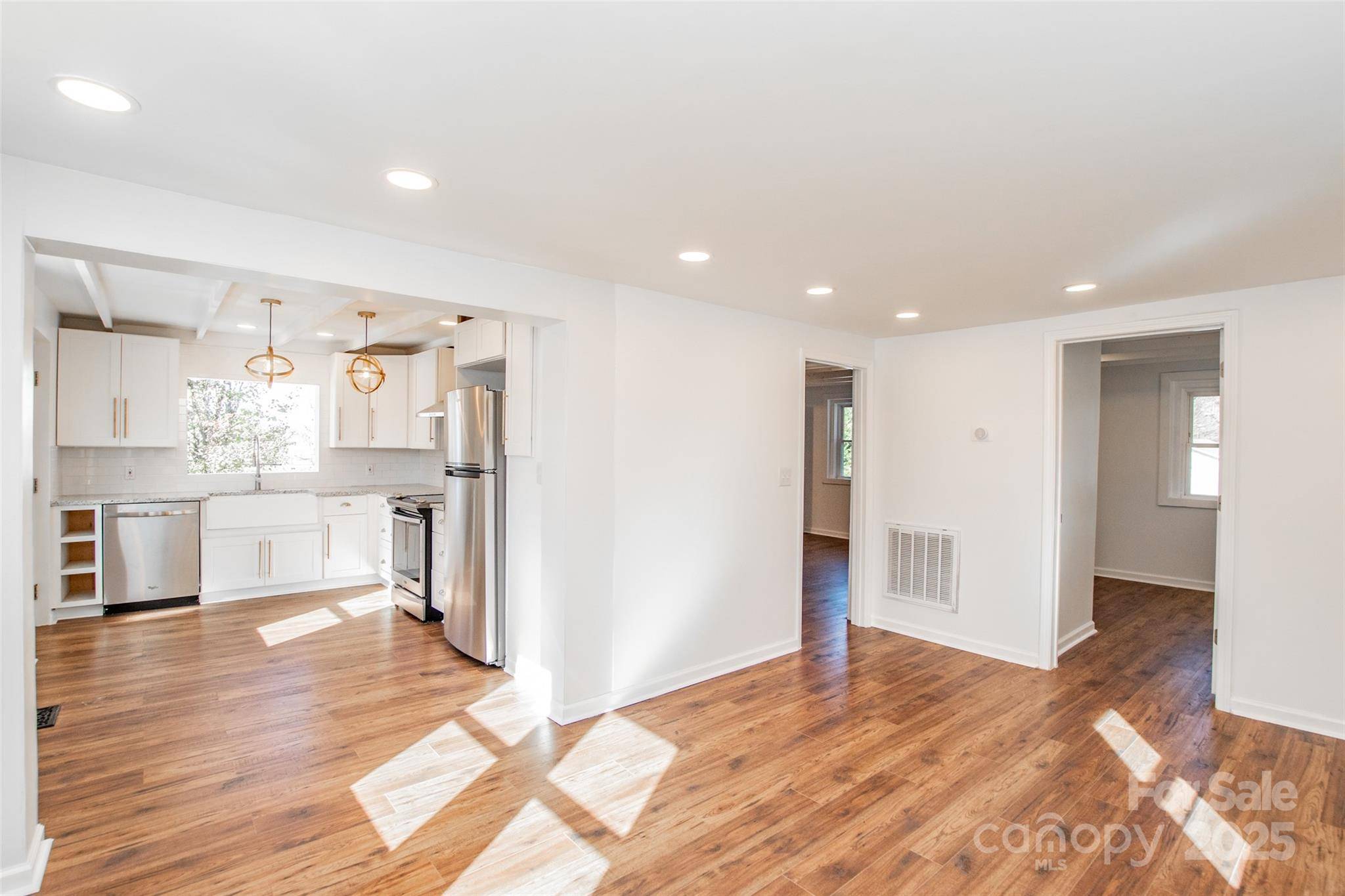 Troutman, NC 28166,678 Wagner ST
