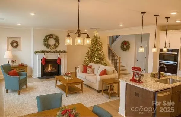 256 Miramar DR, York, SC 29745