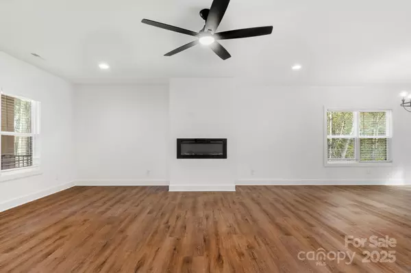 Concord, NC 28025,4641 Yellow Poplar LN