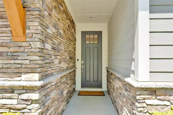 Charlotte, NC 28226,5052 Lesleewood CT