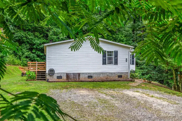 Pisgah Forest, NC 28768,398 Normcol DR