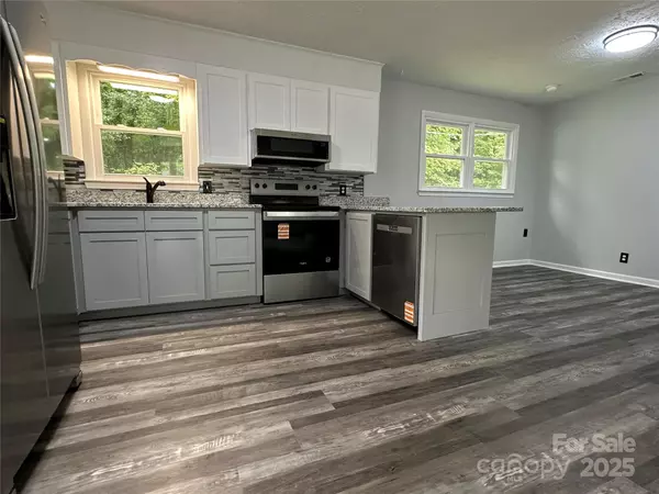 Morganton, NC 28655,5545 W Pine Hill AVE