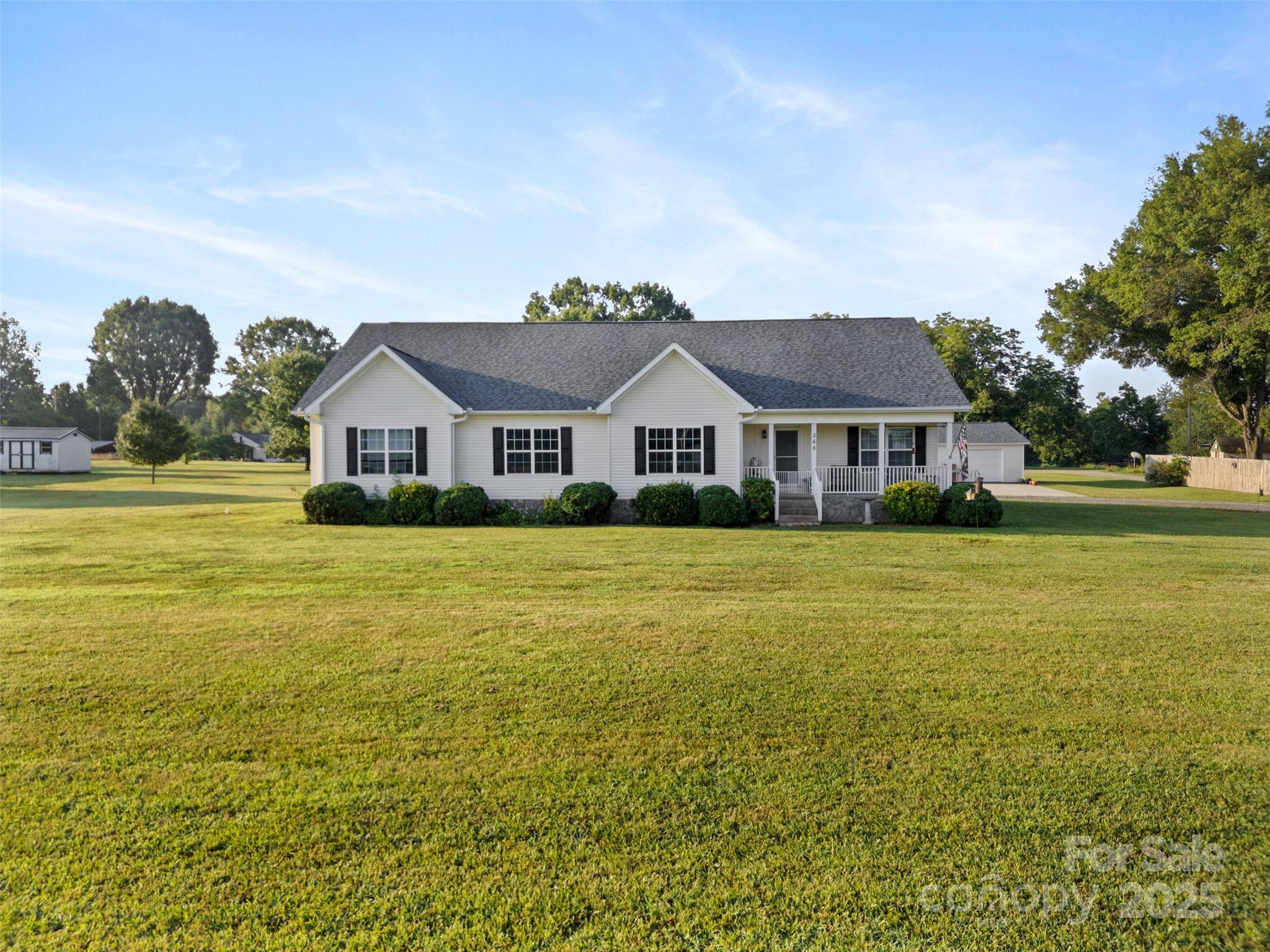Mooresville, NC 28115,568 Faith RD