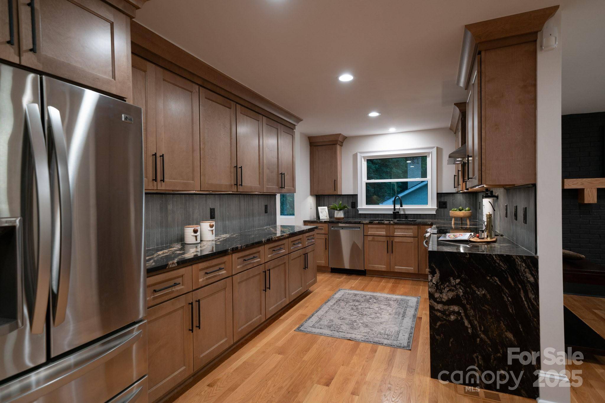 Charlotte, NC 28226,4901 Pine Ridge RD