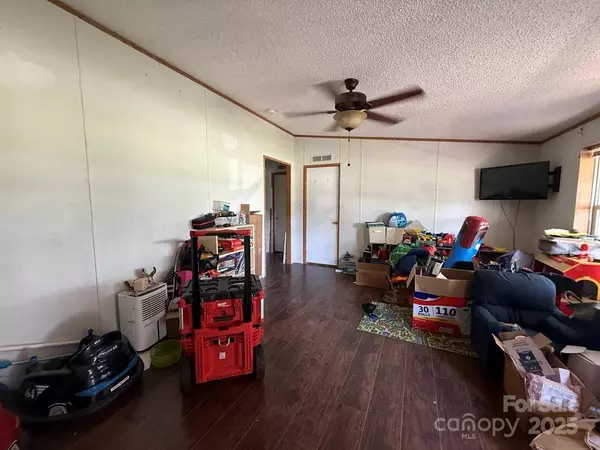 Cleveland, NC 27013,1342 Shinnville RD