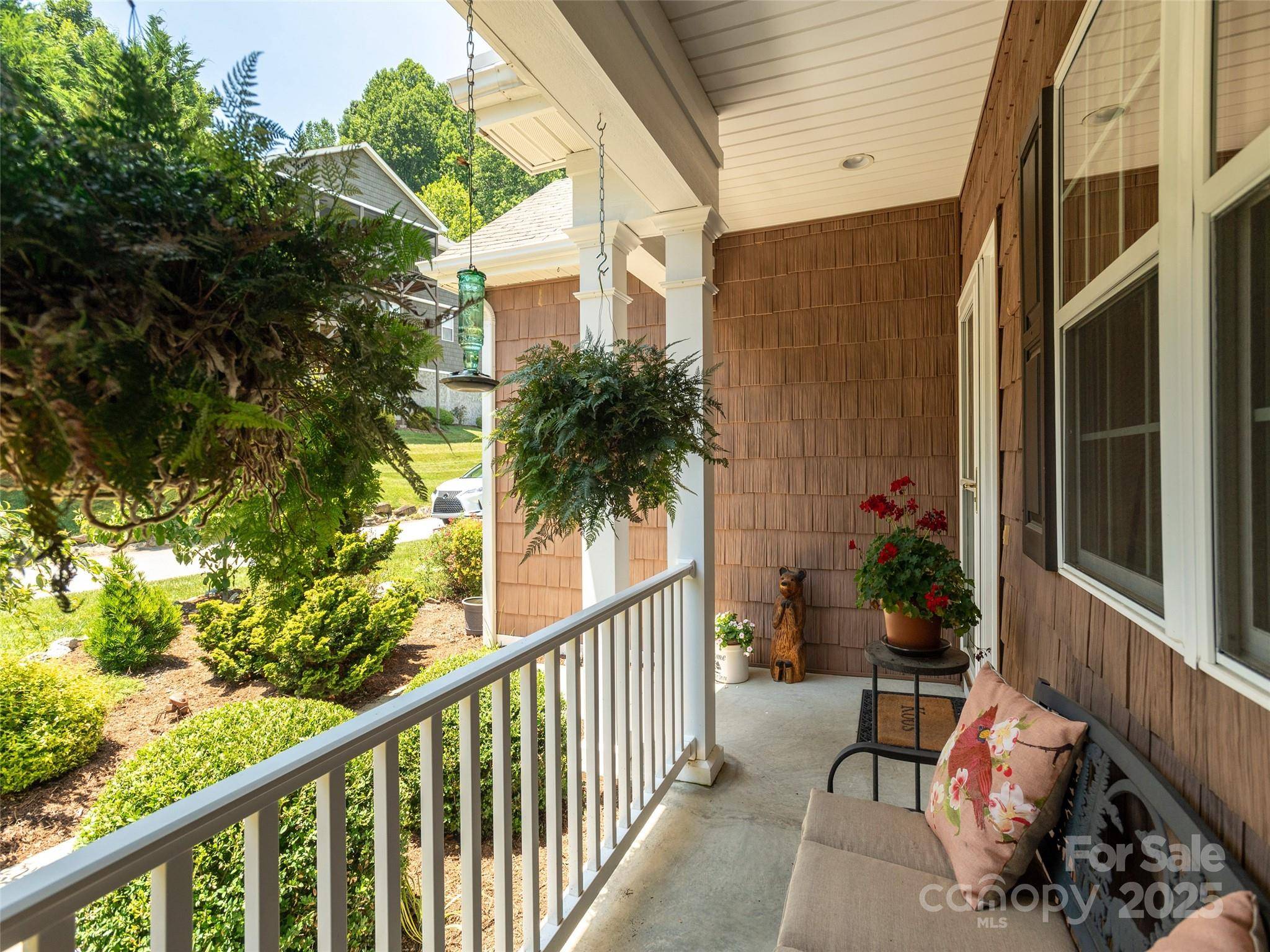 Hendersonville, NC 28739,31 Headwater DR