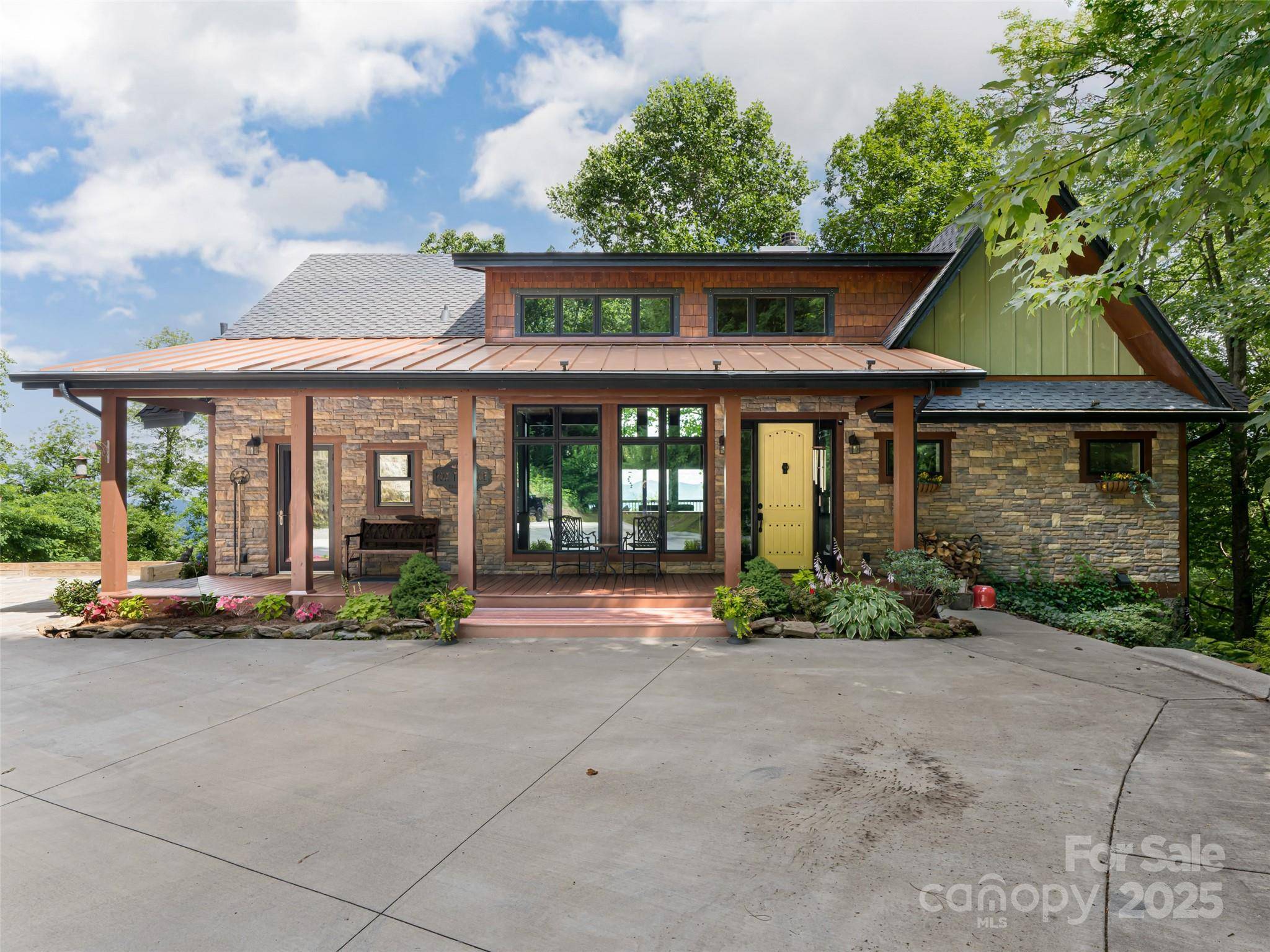 Candler, NC 28715,130 Bluff Creek TER