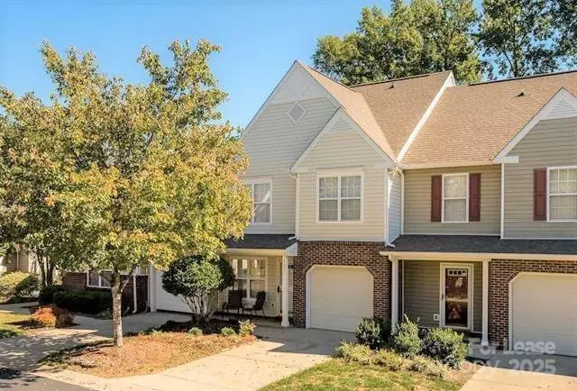 8921 Scotch Heather WAY, Charlotte, NC 28277