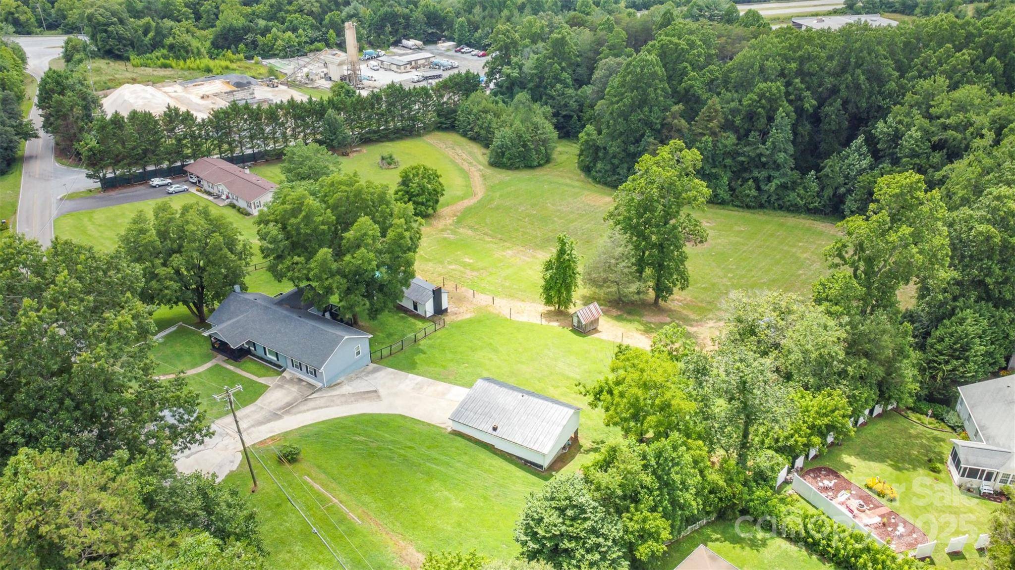 Lenoir, NC 28645,1164 Bradford Mountain RD