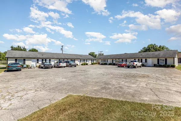 Gastonia, NC 28052,1655 N Webb ST