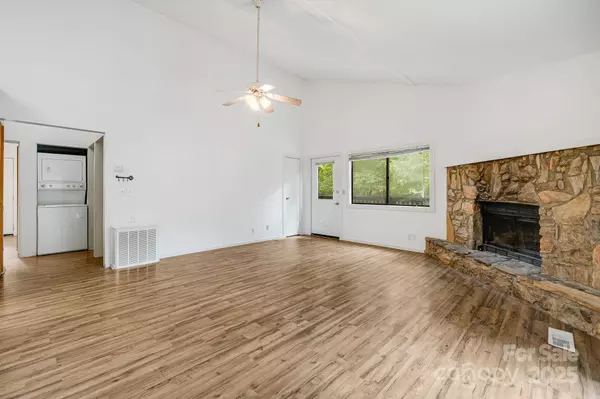 Lake Lure, NC 28746,263 Shannons WALK