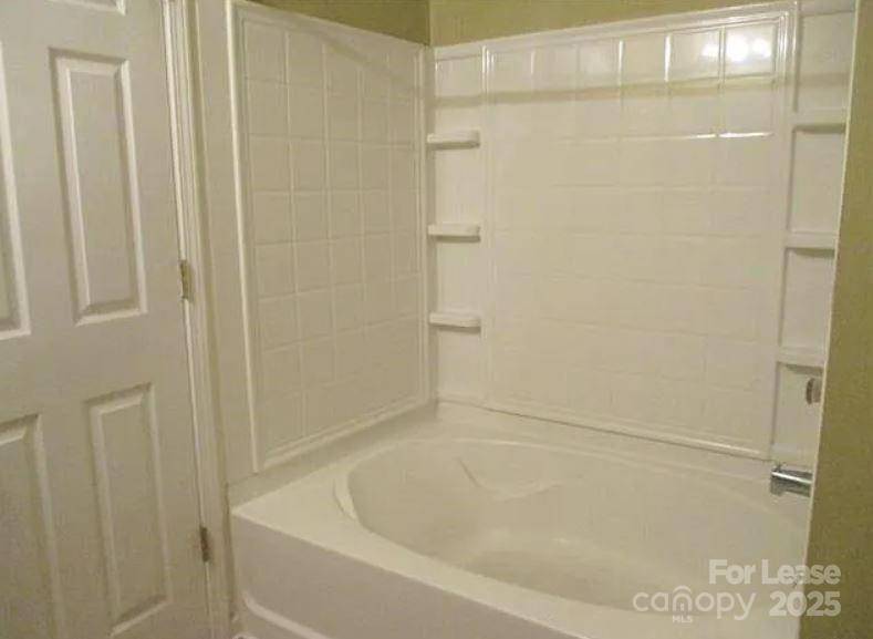 Charlotte, NC 28269,7147 Henderson Valley LN