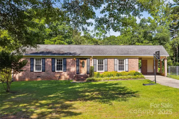 Rock Hill, SC 29732,1623 E Lakewood DR