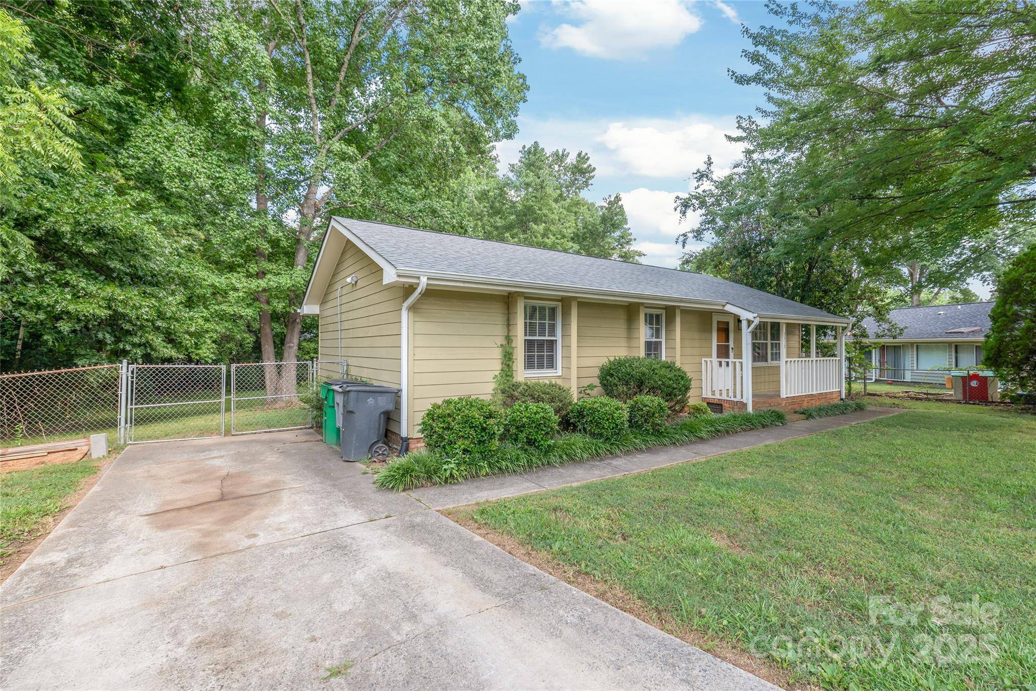 Charlotte, NC 28269,3312 Autumn Ridge DR