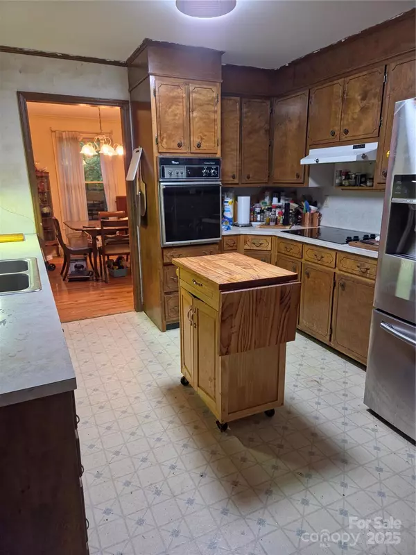 Lenoir, NC 28645,1265 Delwood DR SW