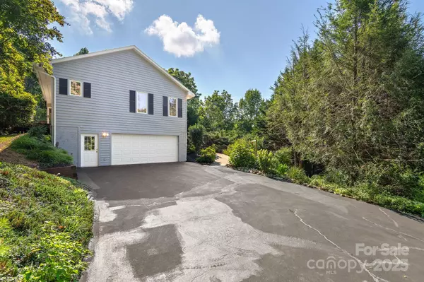 Asheville, NC 28805,212 Blue Ridge VIS