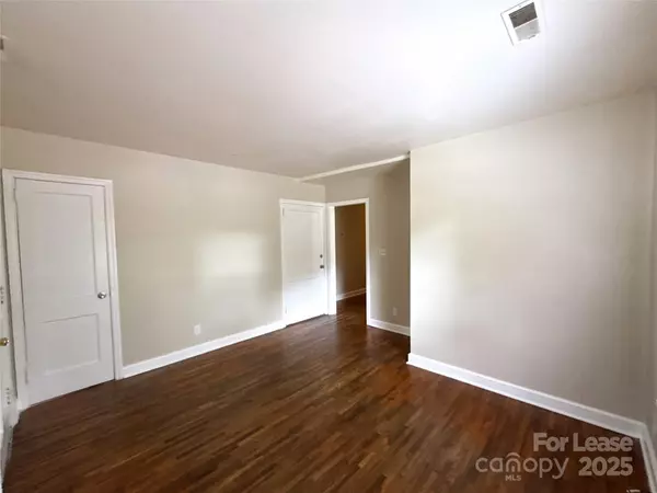 Charlotte, NC 28206,2729 Bancroft ST #4