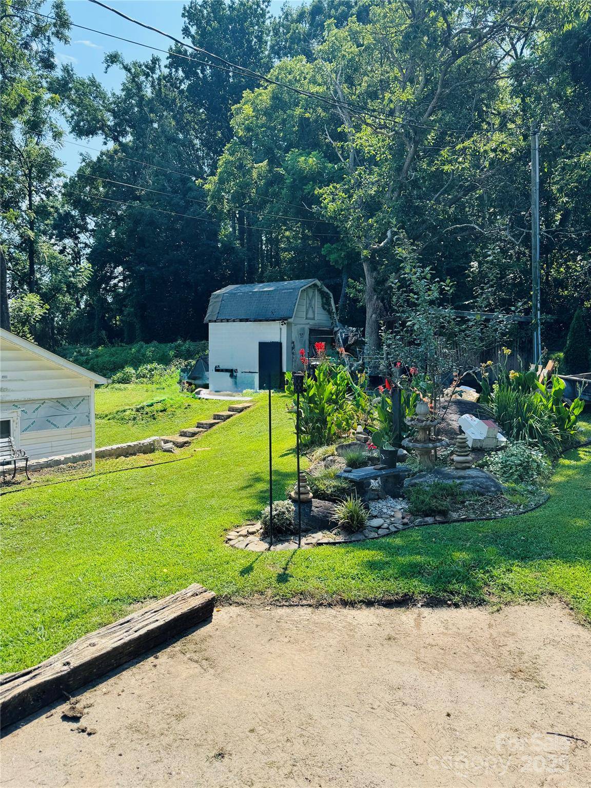 Lenoir, NC 28645,1611 Valwood PL NE