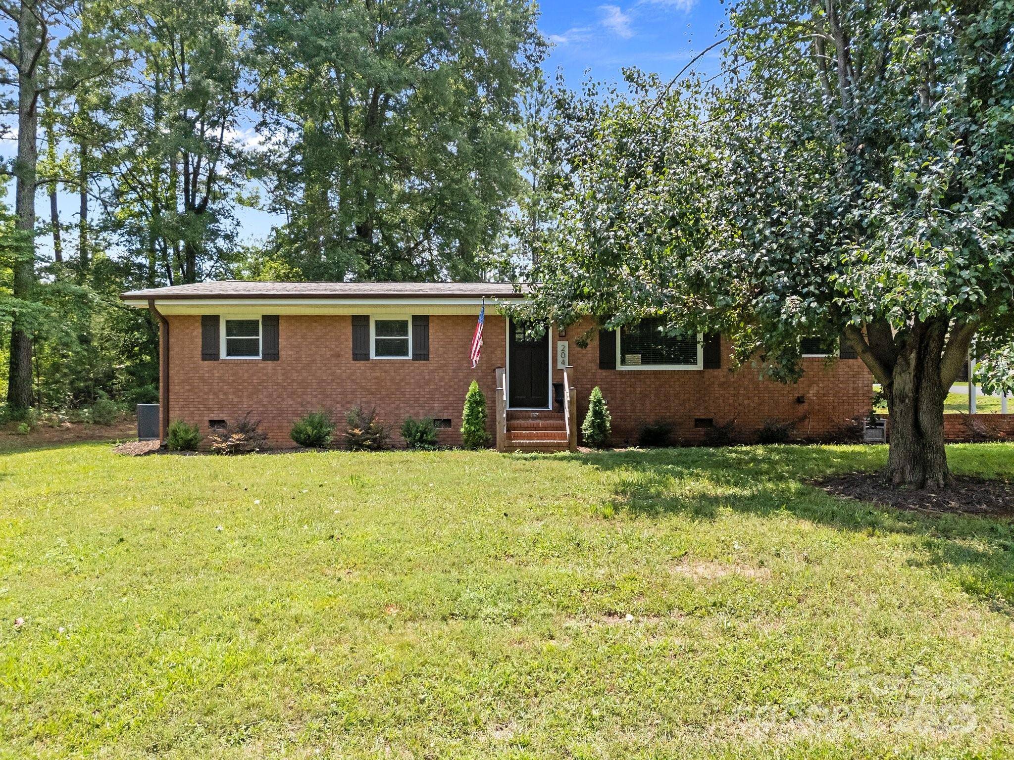 Norwood, NC 28128,204 S Kendall ST