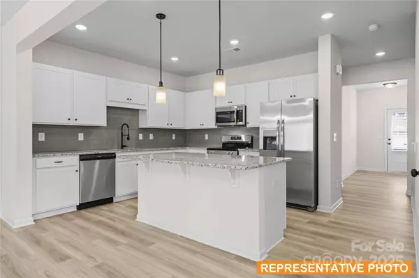 Charlotte, NC 28216,6021 Jasmine Branch RD