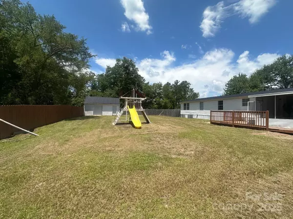 Kershaw, SC 29720,9552 Flat Creek RD