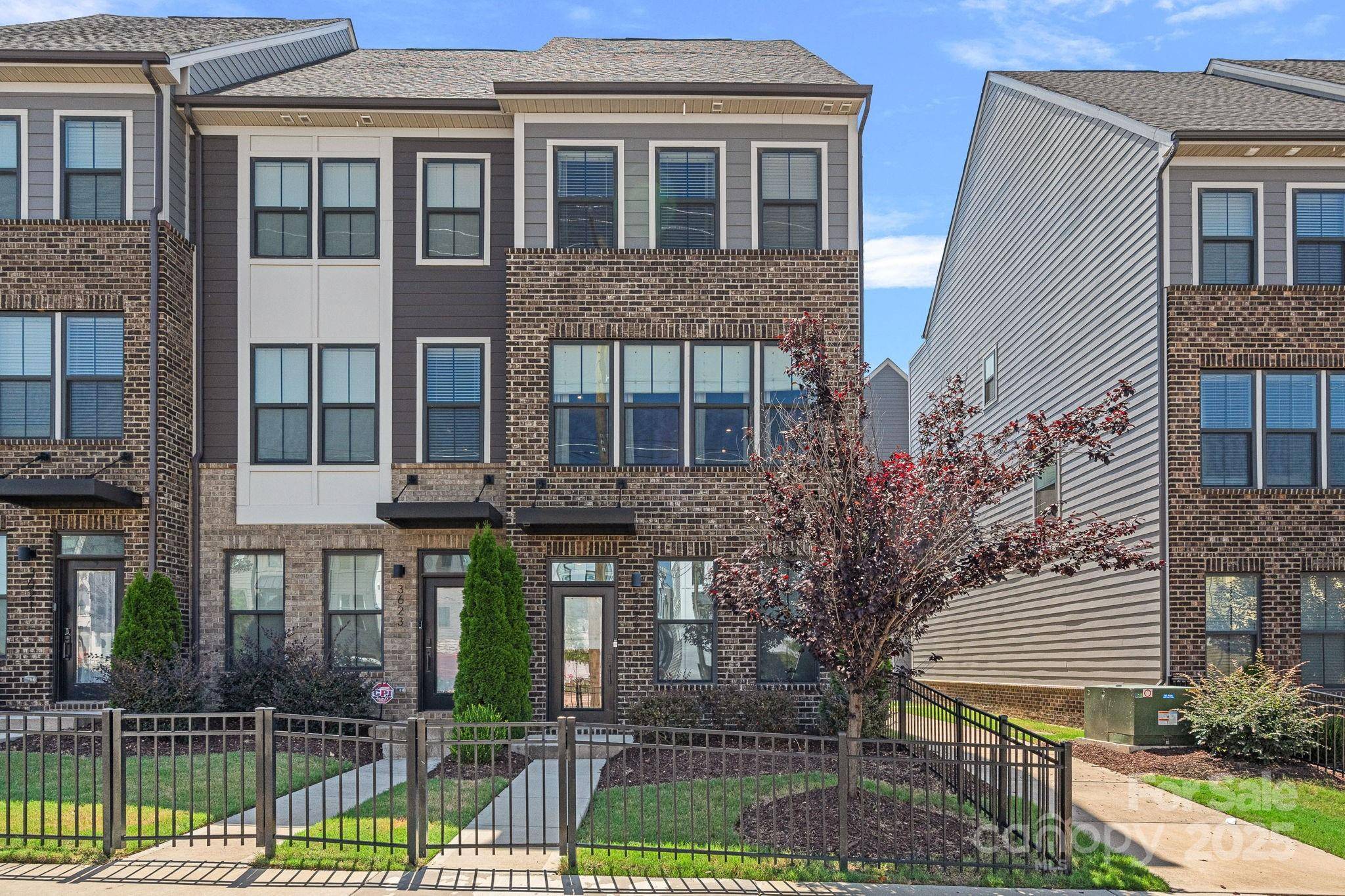 3625 S Tryon ST, Charlotte, NC 28217