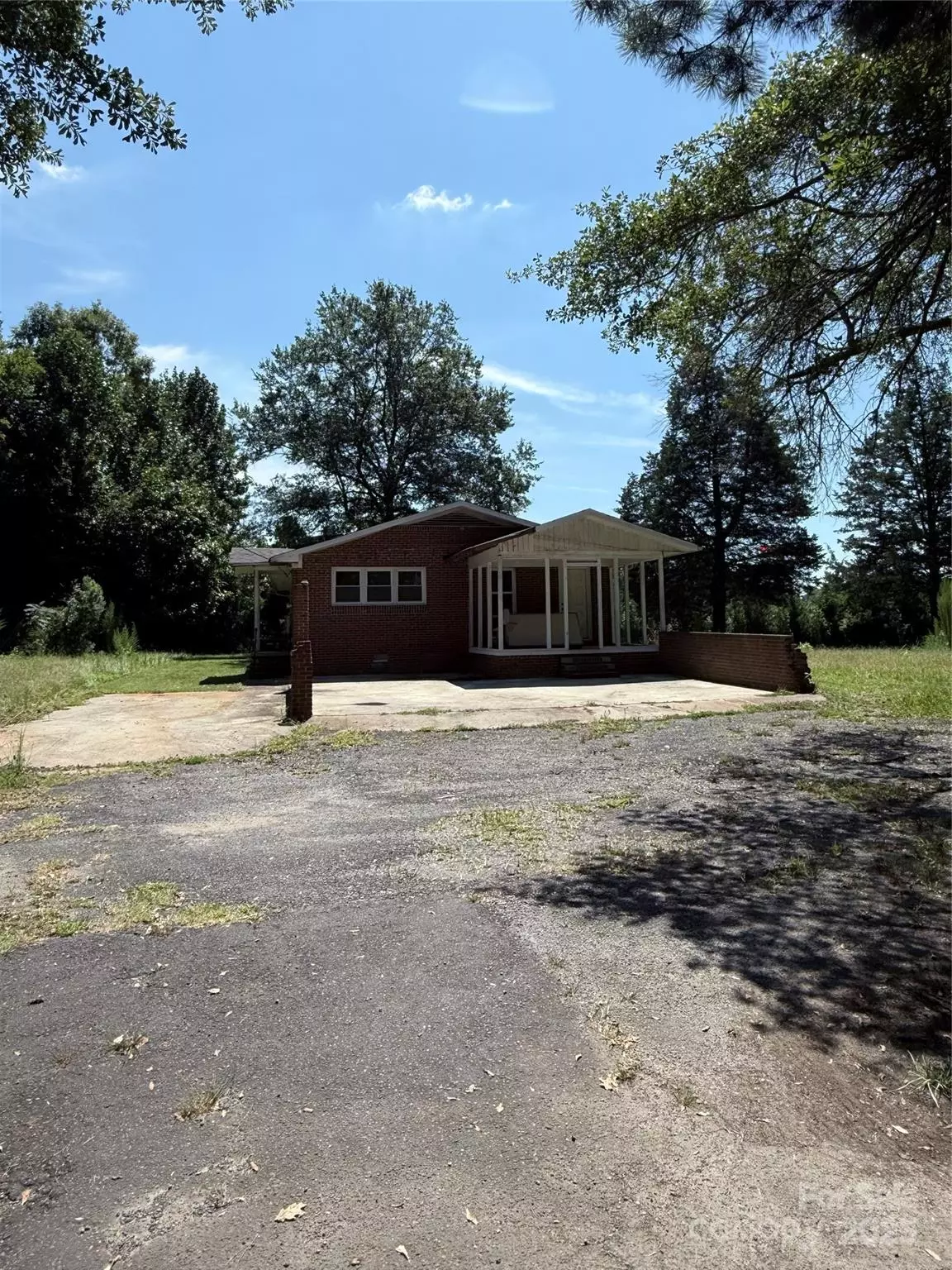 Fort Mill, SC 29708,1556 Sam Smith RD